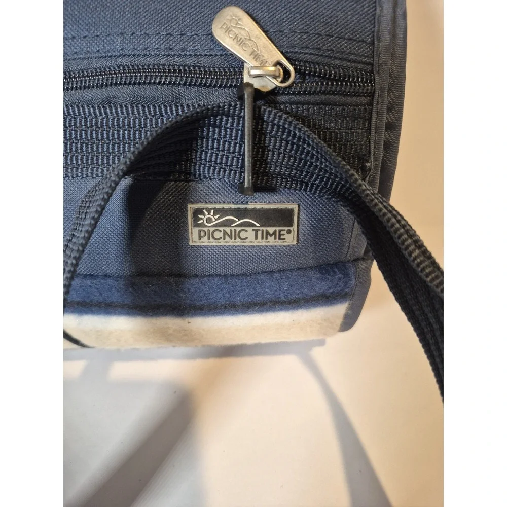 Picnic Blanket Picnic Time Sunshine Blanket Tote FleeceMultiBlue Flap 58 X 51EUC
